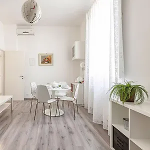 Apartamento Coliseum View - Diana's House By Rentbeat, Roma